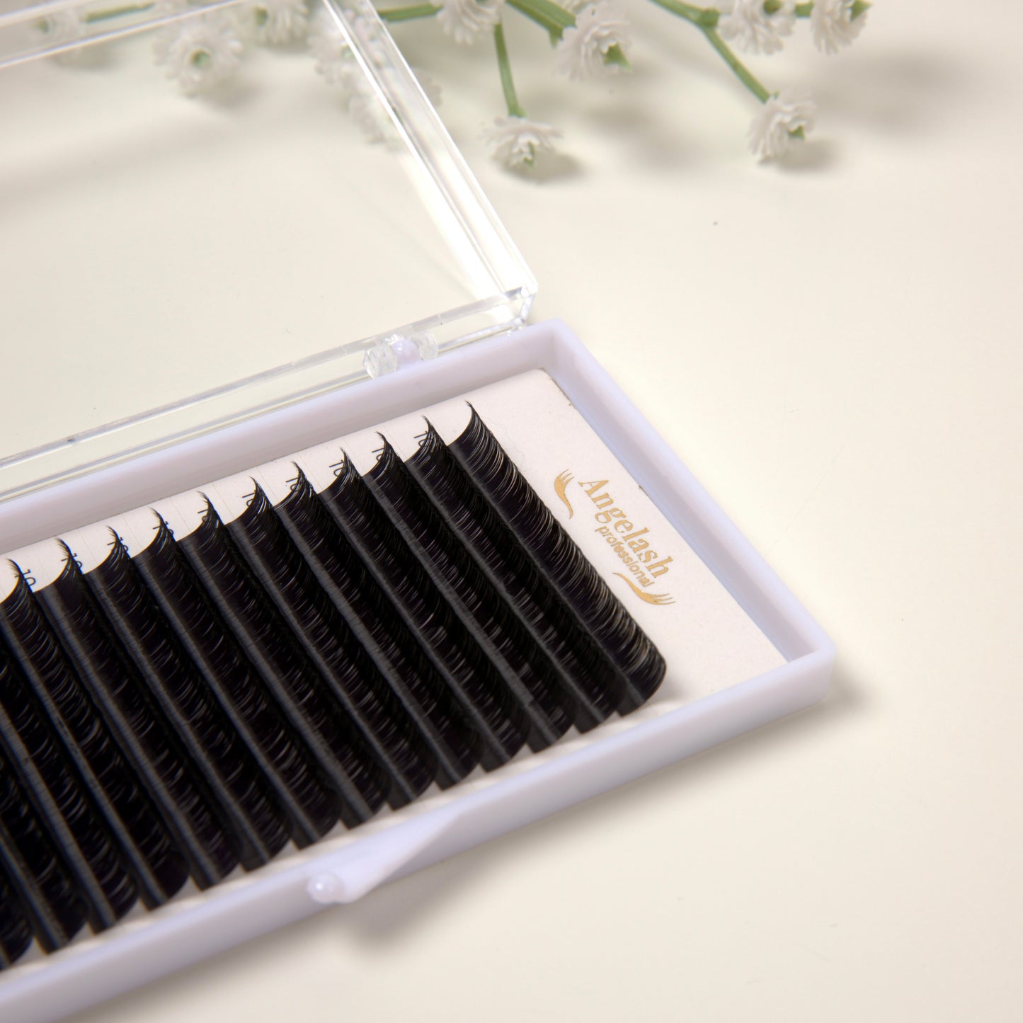 AngeLash one size Lash Tray – 18 lines of premium black lashes for professional 5D 6D and Russian Volume eyelash extensions