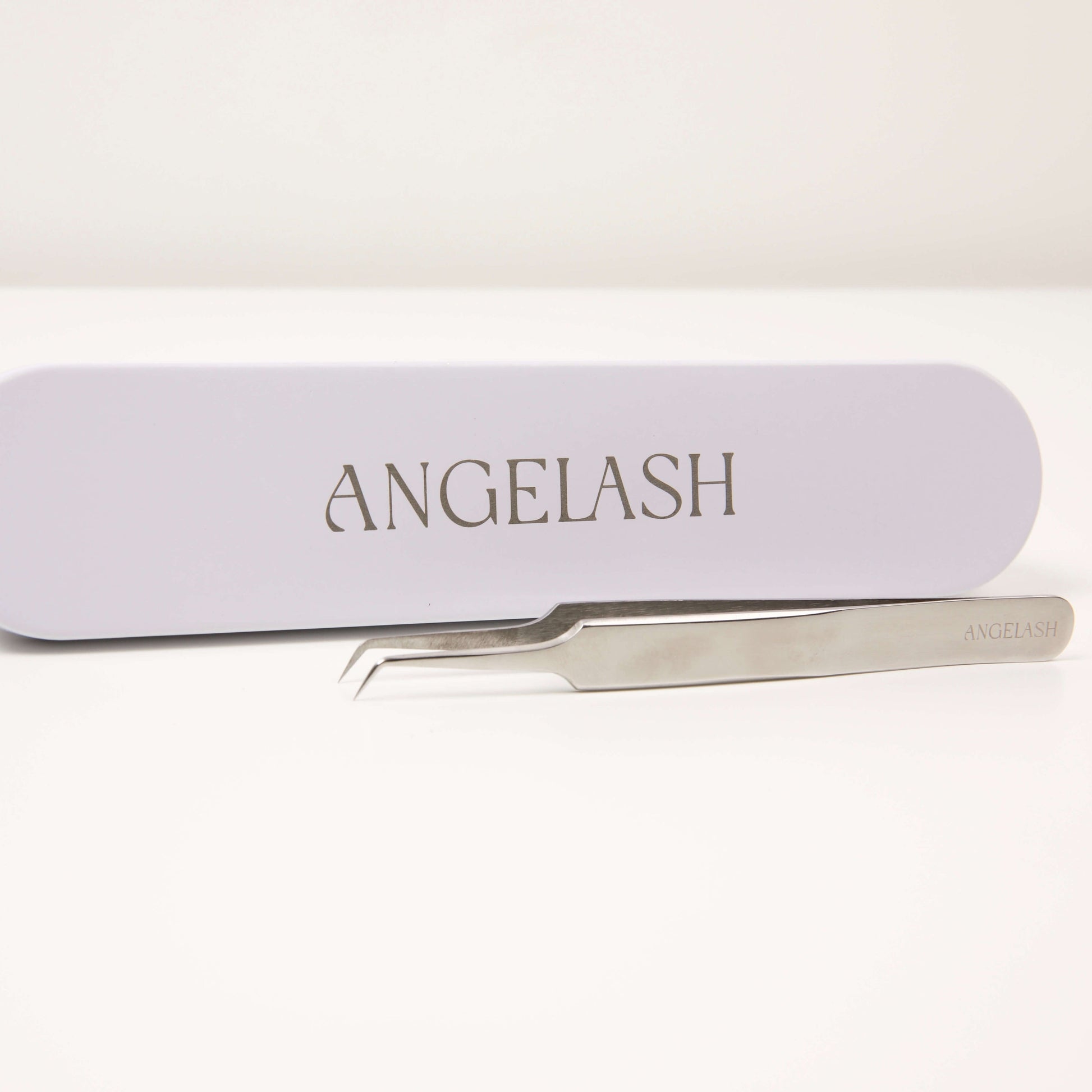 Angelash_silver_tweezers_with_white_case