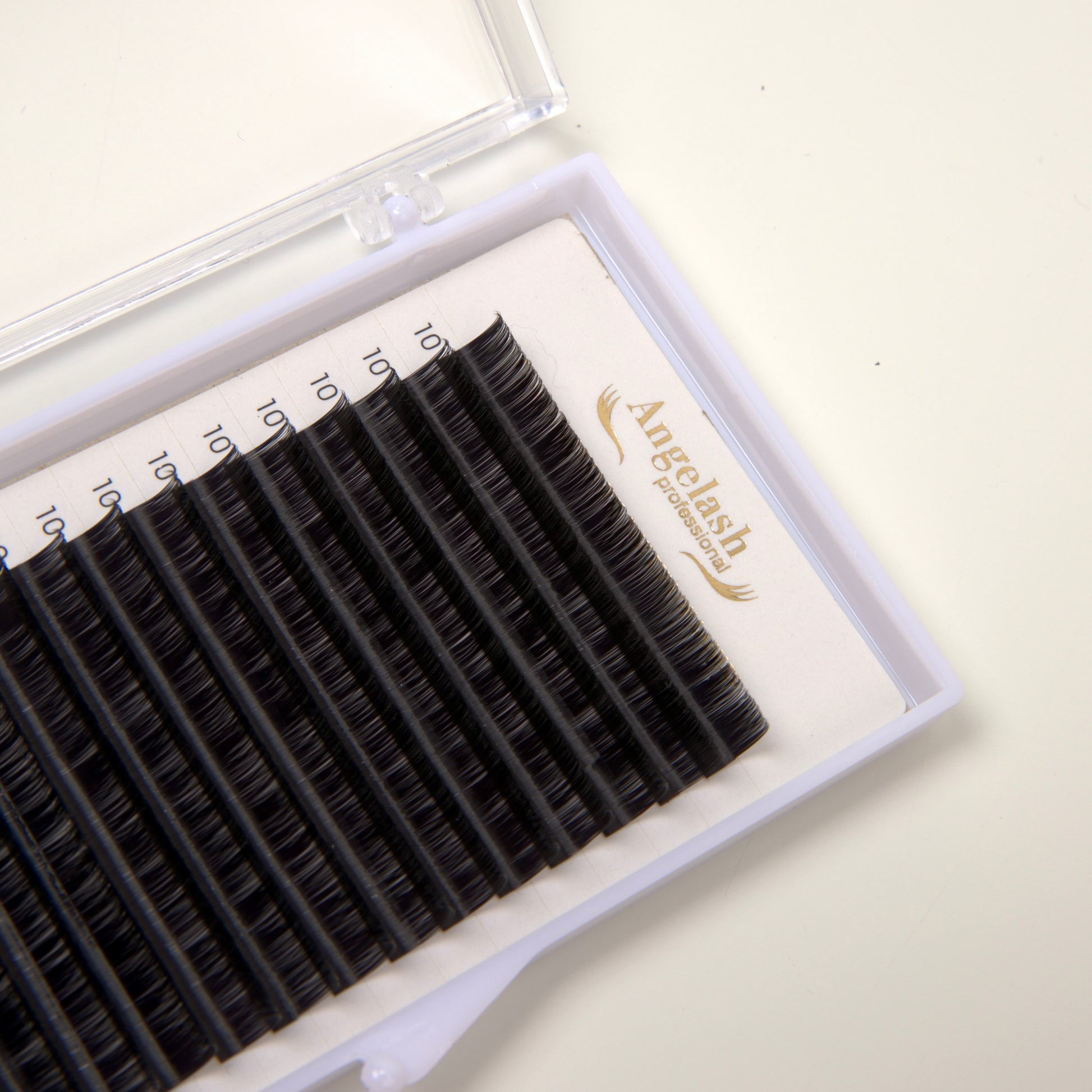 AngeLash White Collection Lashes 0.05 – ultra-lightweight volume lashes for Russian Volume fans UK